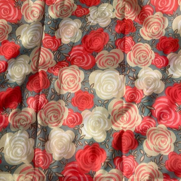 Rose 🌹 Tote Bag - Picture 2 of 5